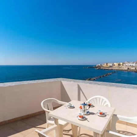 Attico Sul Mare Apartment *